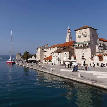 Zdenka Apartamento Trogir